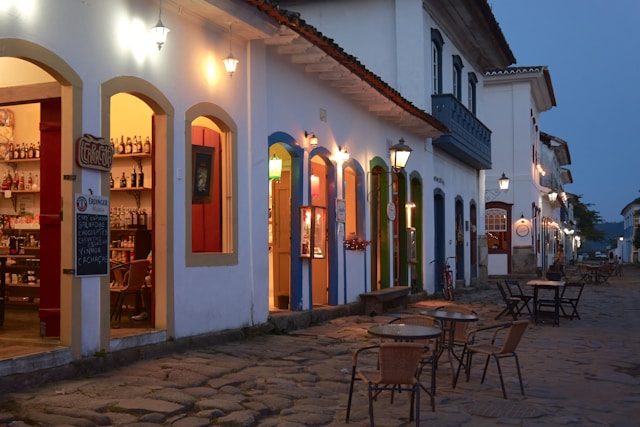 Cobblestone street with outdoor seating in Paraty Brazil