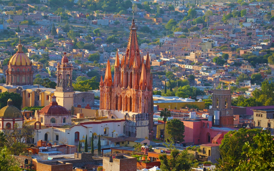 Panoramic view of San Miguel de Allende from El Mirador