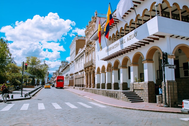 Cuenca Ecuador: A Complete Guide to the Andes’ Colonial Gem