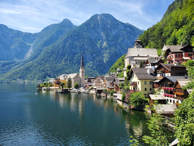 Hallstatt Austria: Guide to the Alpine Lake Village