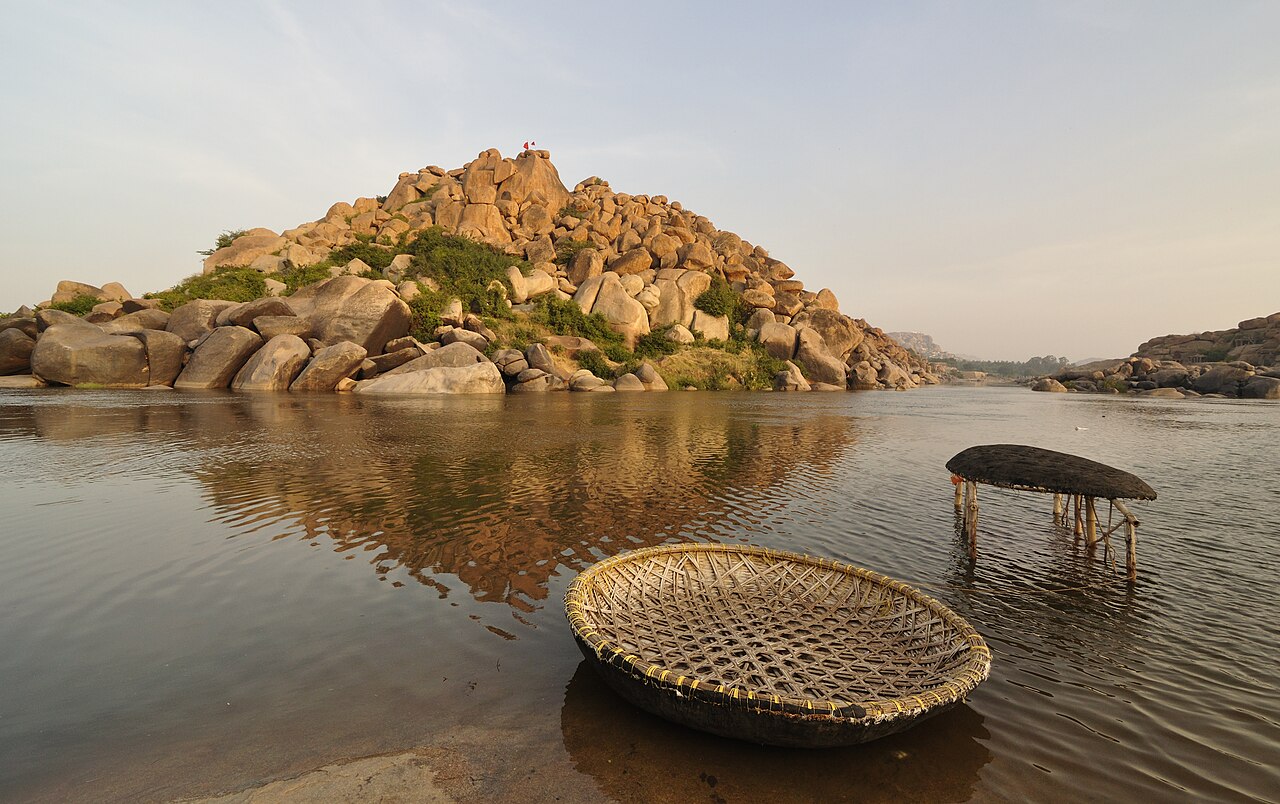 Round coracle boats on the Tungabhadra River