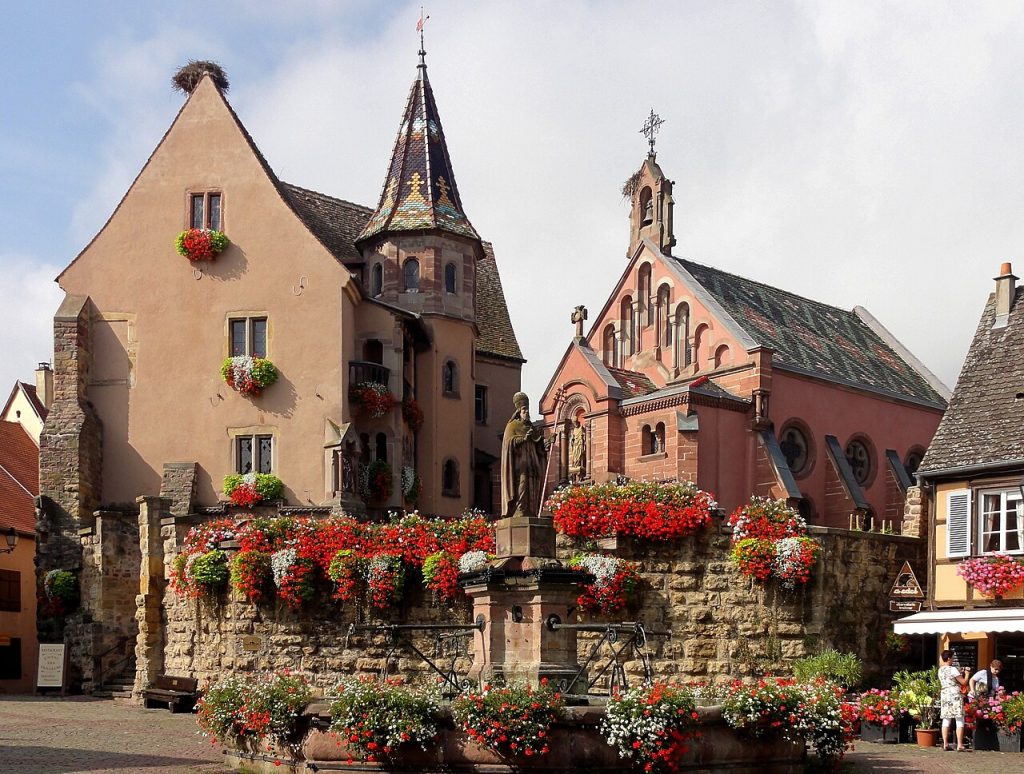 Eguisheim France castle square with the château and Saint-Léon chapel