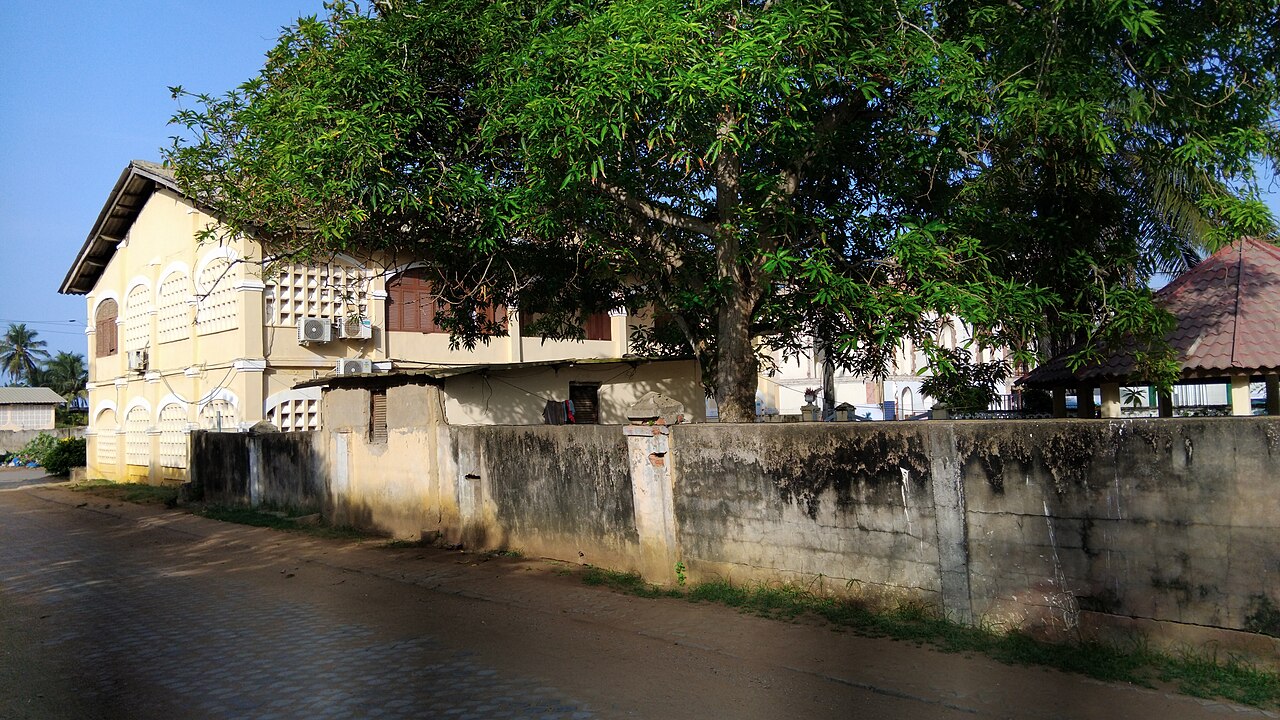 Grand-Bassam old bishop's house with a wide veranda