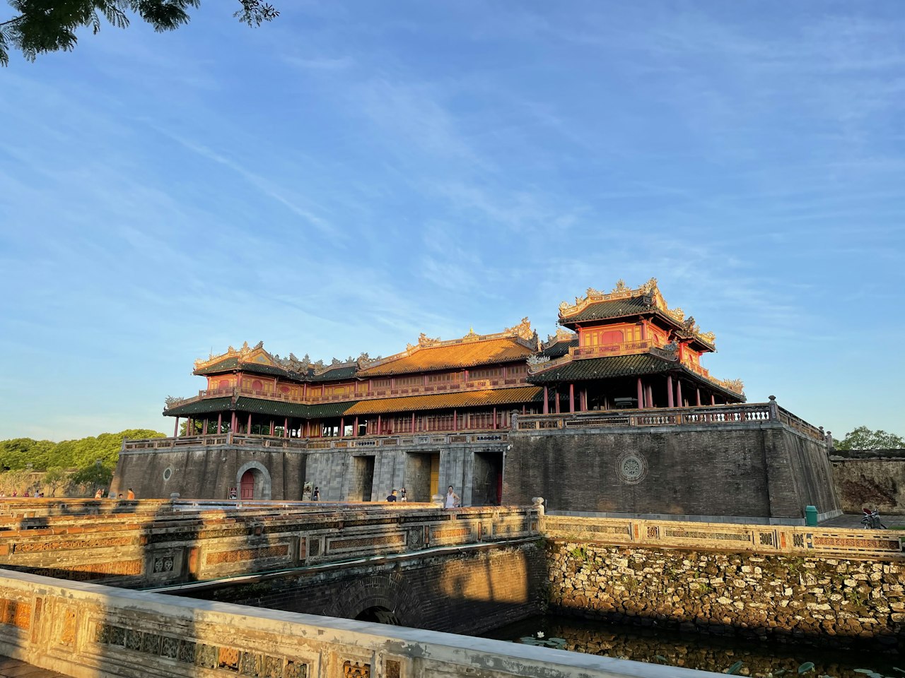 Hue Vietnam: Guide to the Old Imperial Capital