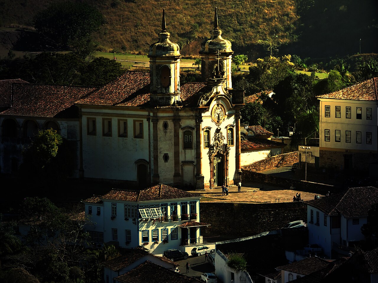 Baroque facade of the Church of São Francisco de Assis