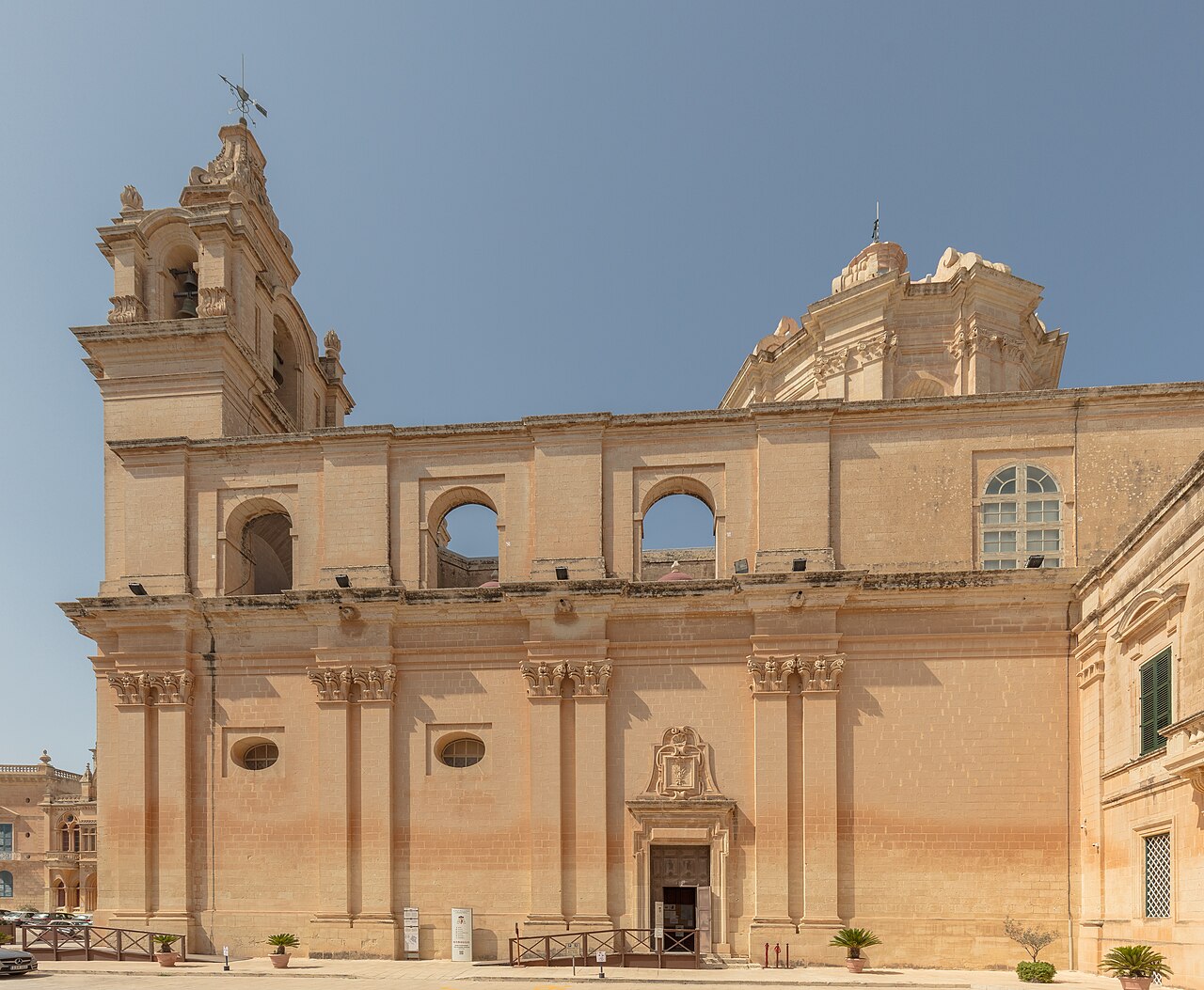 Baroque facade of St. Paul's Cathedral on the square