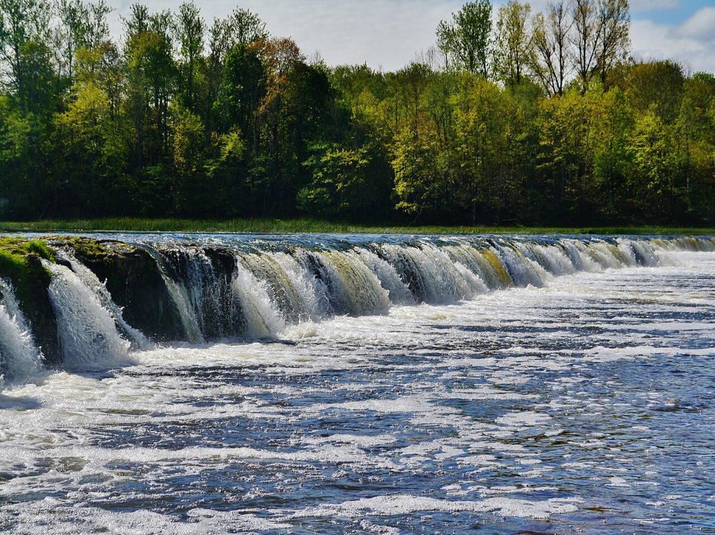 The Venta Rapid, a wide natural waterfall on the Venta River